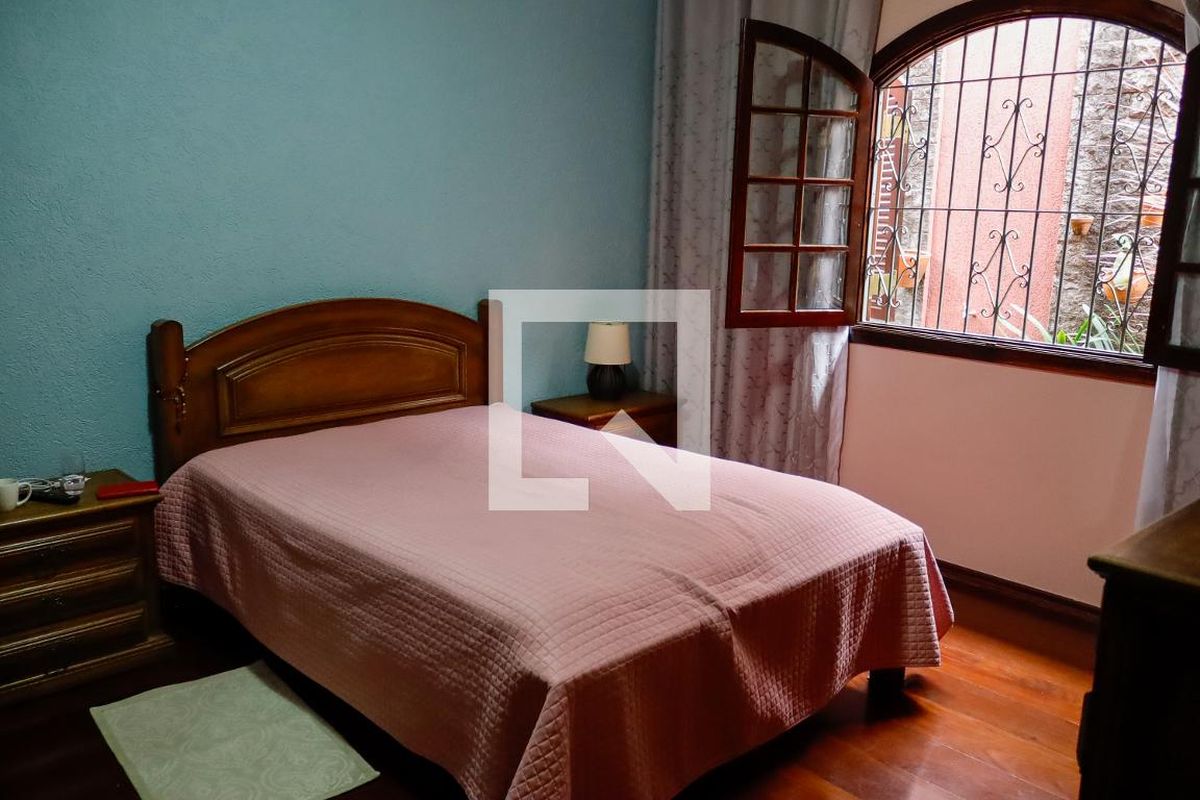 Casa, 4 quartos, 300 m² - Foto 32