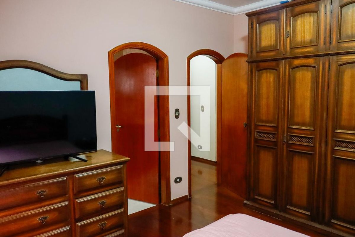 Casa, 4 quartos, 300 m² - Foto 38