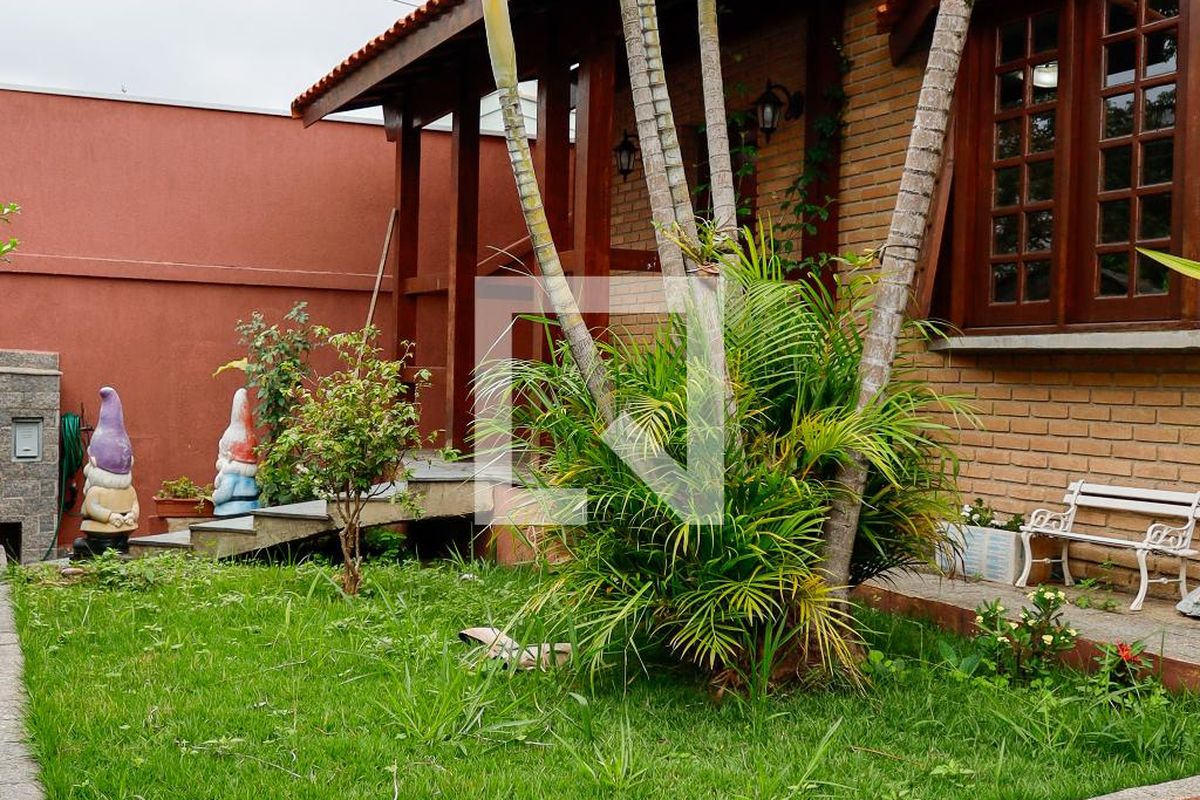 Casa, 4 quartos, 300 m² - Foto 100