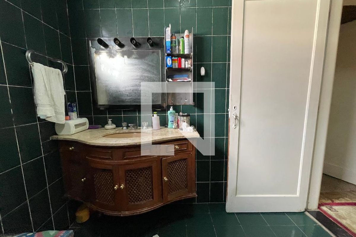 Casa, 3 quartos, 250 m² - Foto 39