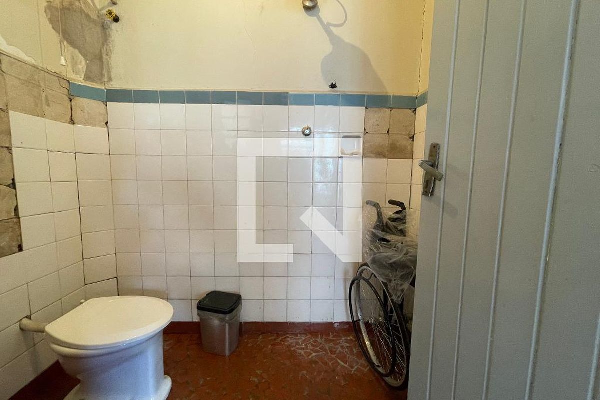Casa, 3 quartos, 250 m² - Foto 31
