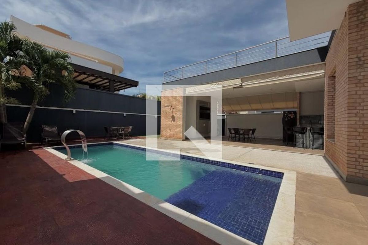 Casa à Venda - Swiss Park, 4 Quartos,  402 m2 em , Campinas - sp | SoloBR