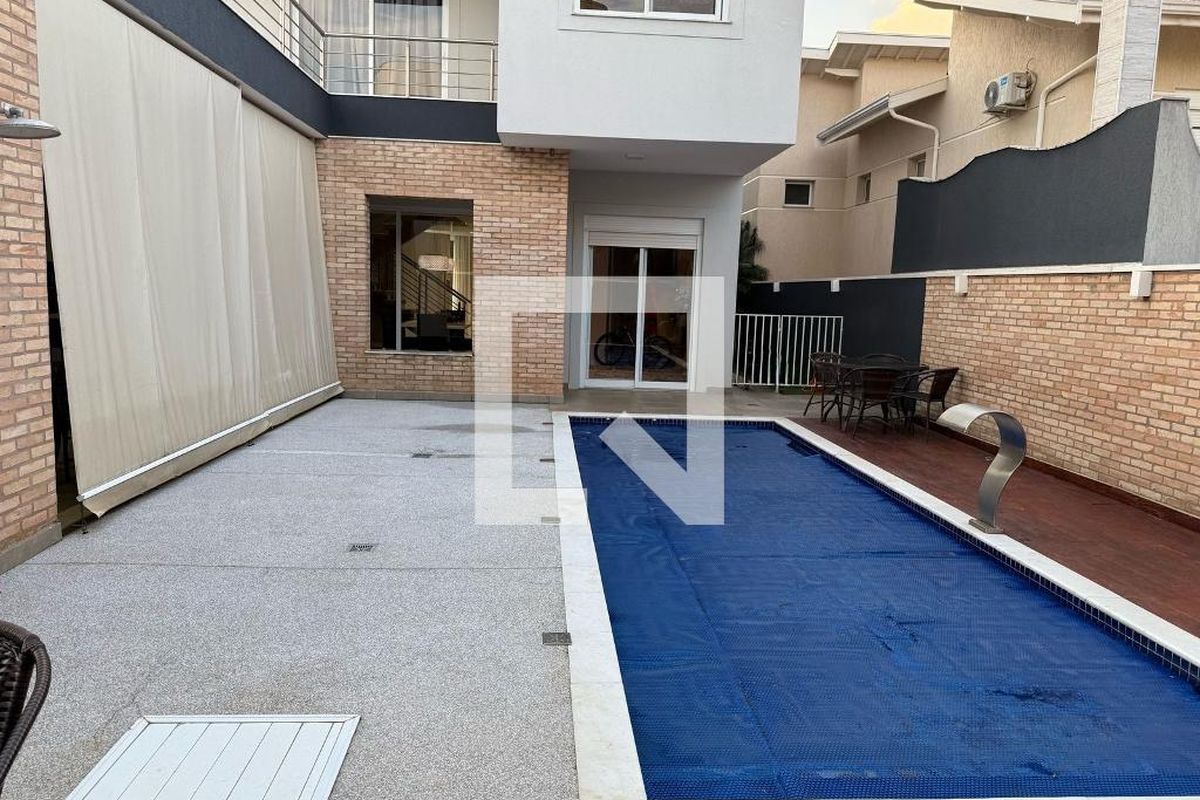 Casa à Venda - Swiss Park, 4 Quartos,  402 m2 em , Campinas - sp | SoloBR