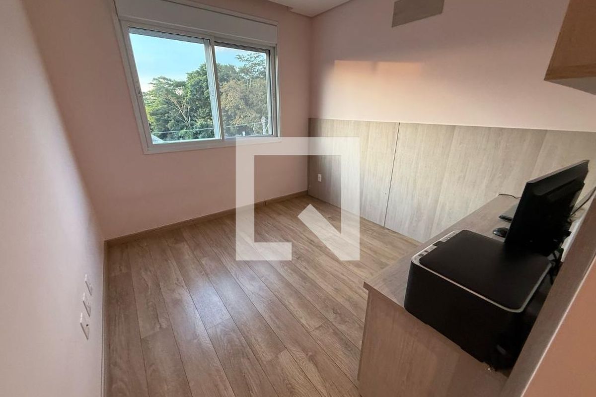 Casa à Venda - Swiss Park, 4 Quartos,  402 m2 em , Campinas - sp | SoloBR