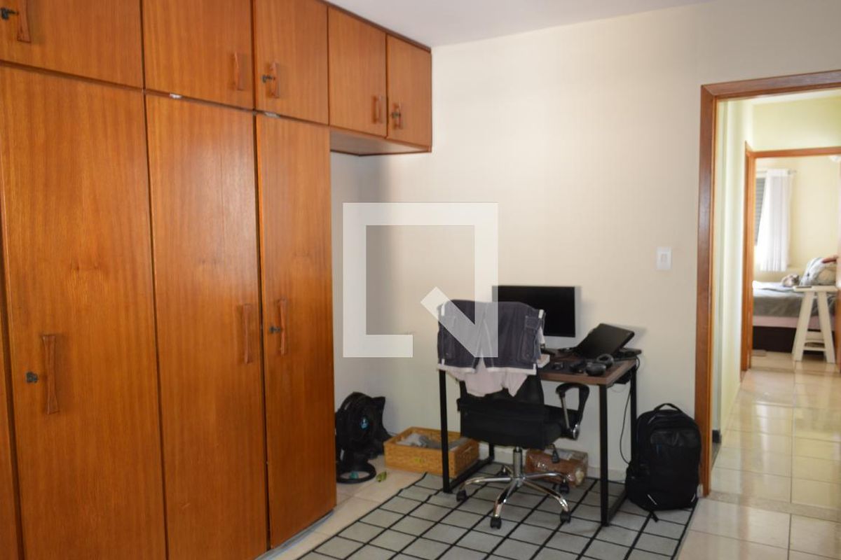 Casa, 2 quartos, 220 m² - Foto 42