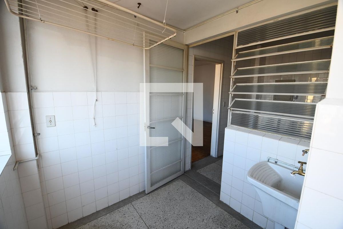 Apartamento à Venda - Centro, 2 Quartos,  124 m2 em , Campinas - sp | SoloBR