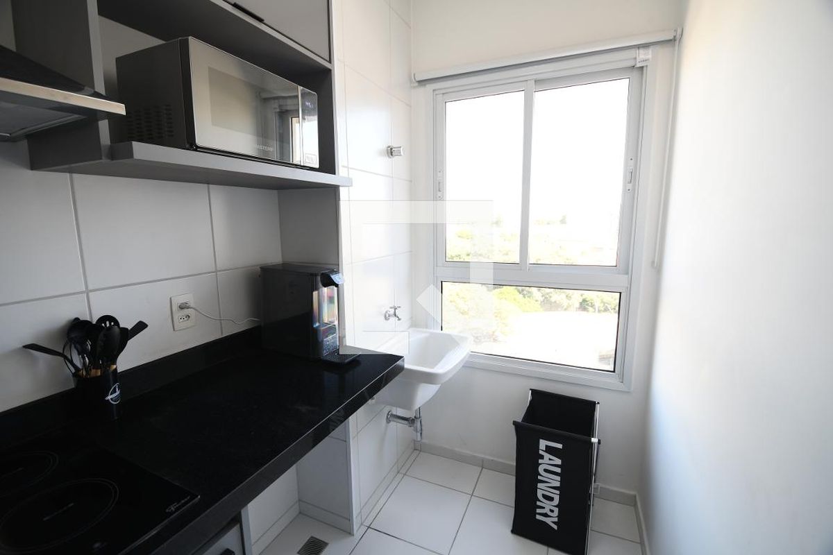 Apartamento à Venda - Bosque, 1 Quarto,  42 m2 em , Campinas - sp | SoloBR