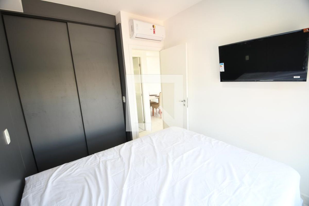 Apartamento à Venda - Bosque, 1 Quarto,  42 m2 em , Campinas - sp | SoloBR