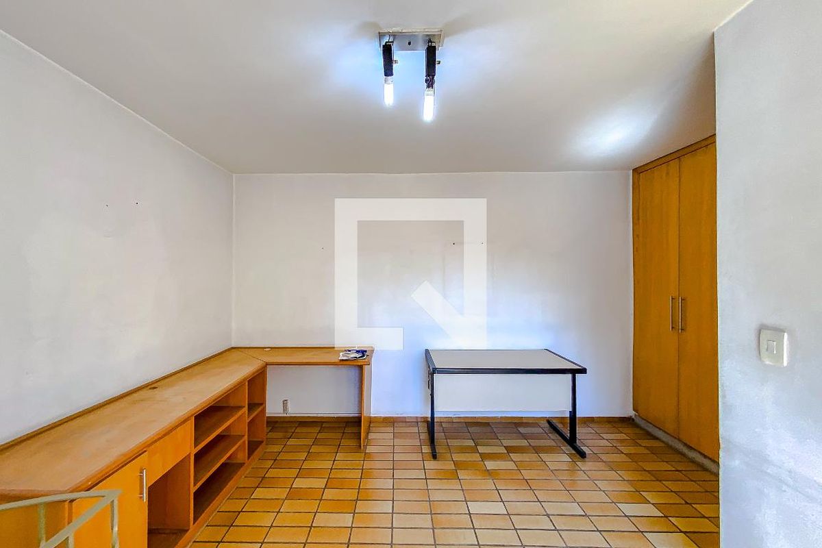 Casa, 3 quartos, 200 m² - Foto 38