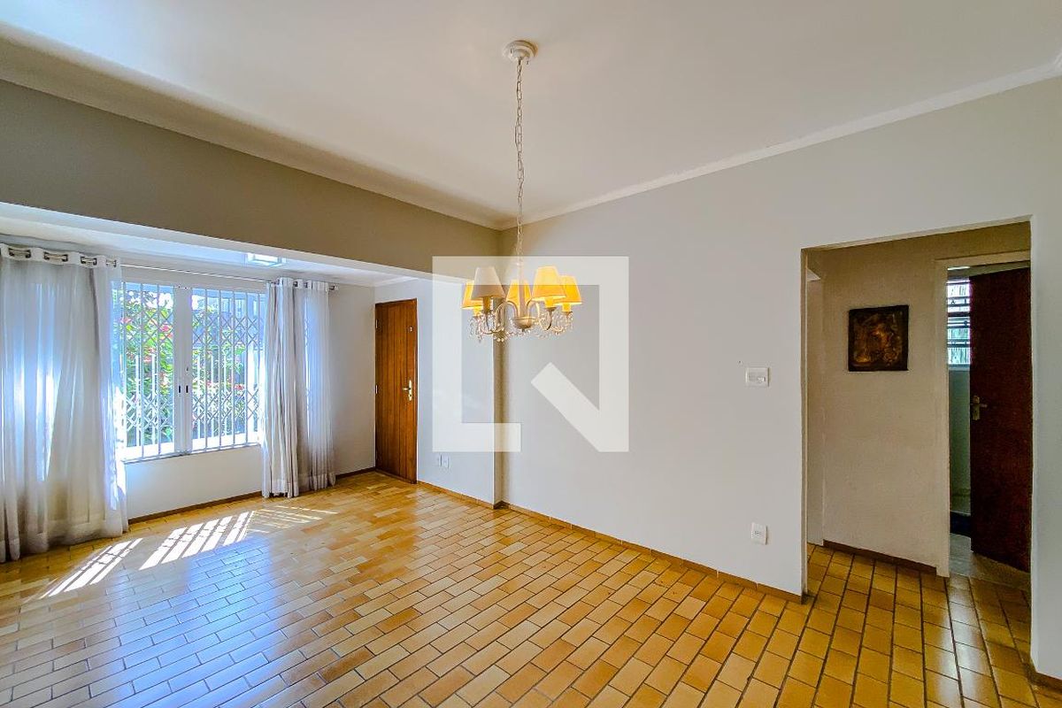 Casa, 3 quartos, 200 m² - Foto 4