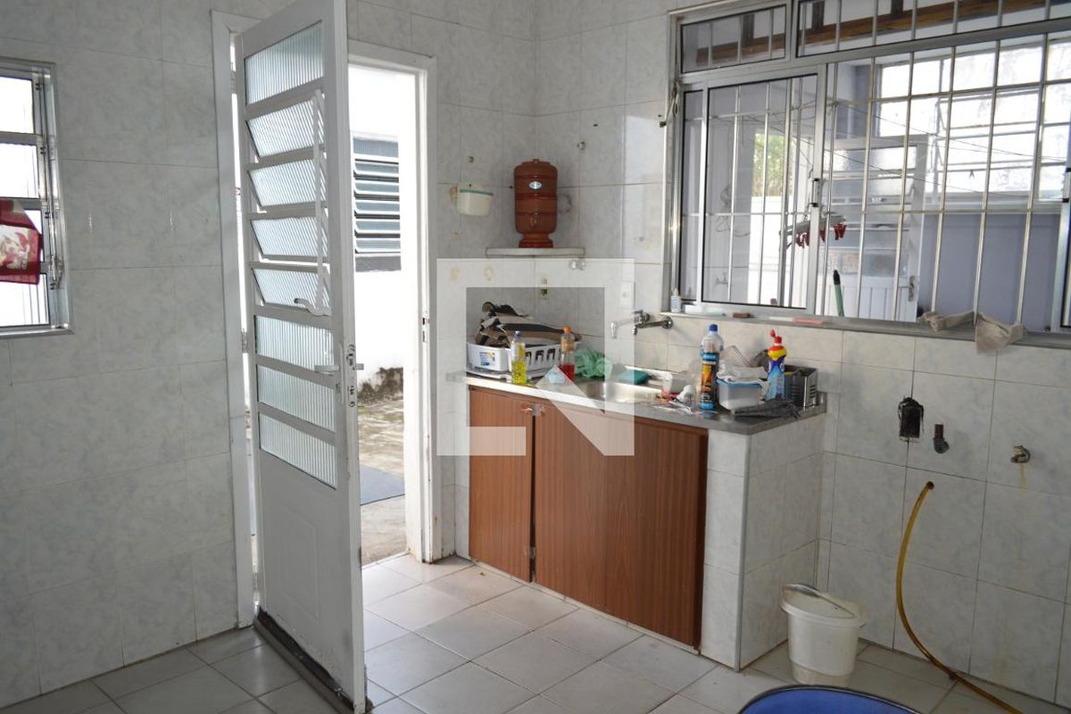 Casa, 4 quartos, 300 m² - Foto 60