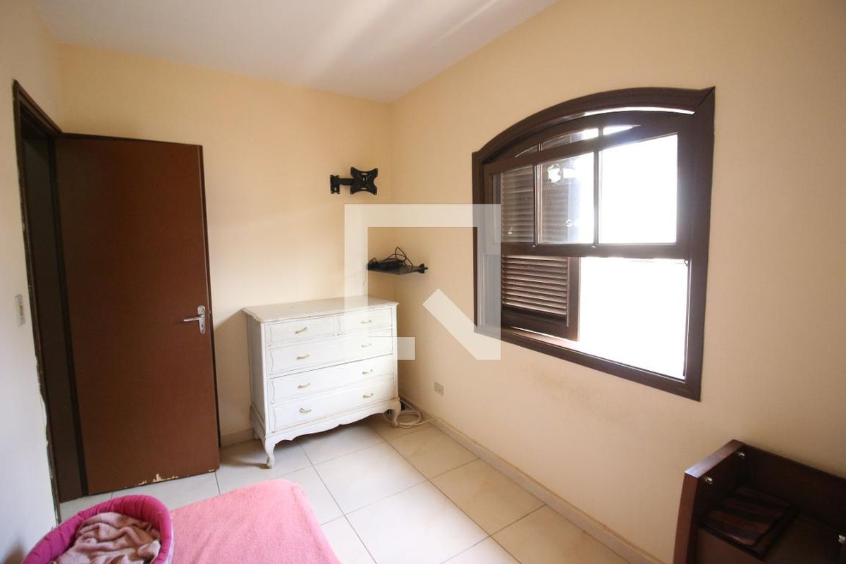 Casa, 3 quartos, 180 m² - Foto 36