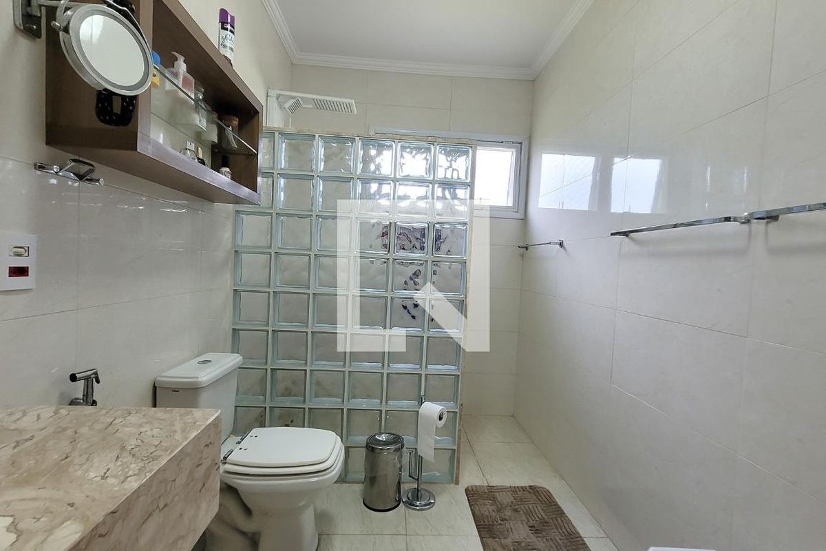 Casa à Venda - Barão Geraldo - Centro, 3 Quartos,  280 m2 em , Campinas - sp | SoloBR