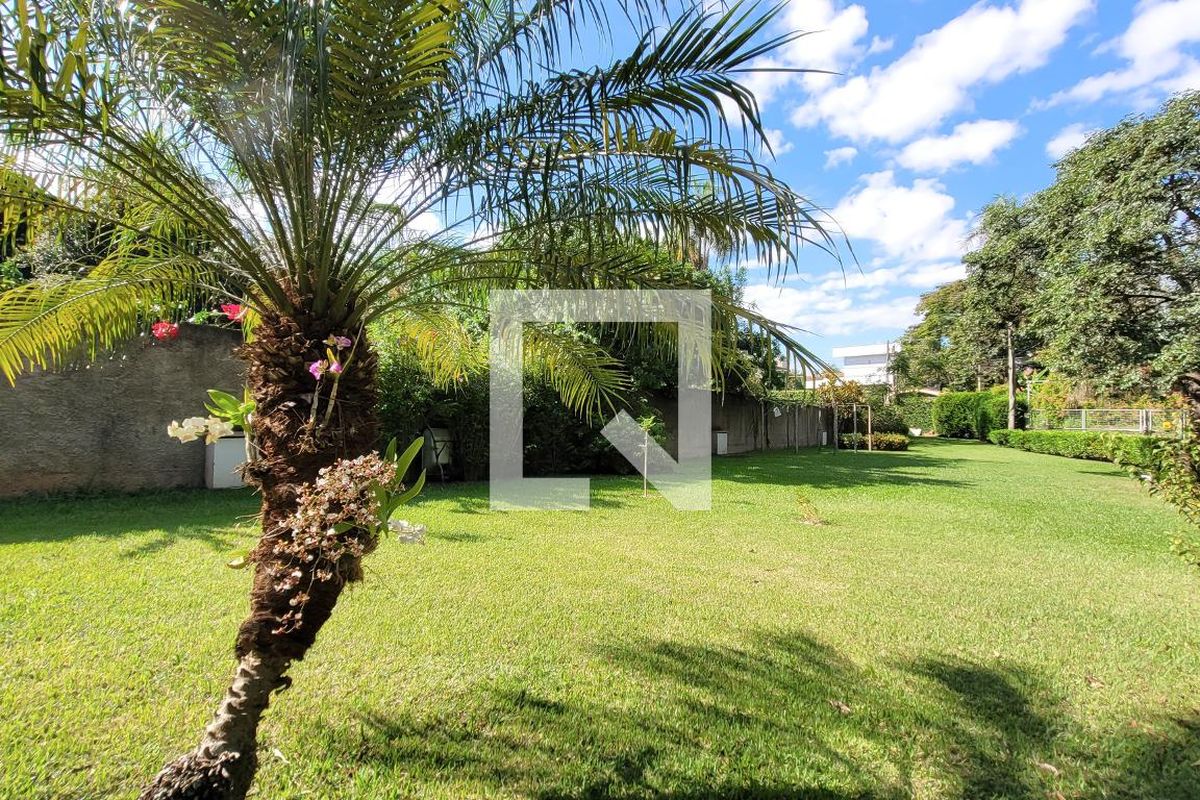 Casa à Venda - Barão Geraldo - Centro, 3 Quartos,  280 m2 em , Campinas - sp | SoloBR