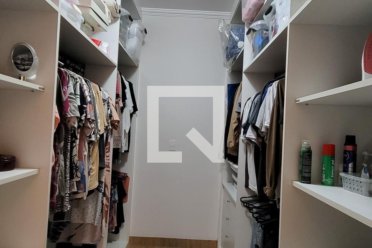 Casa à Venda - Barão Geraldo - Centro, 3 Quartos,  280 m2 em , Campinas - sp | SoloBR