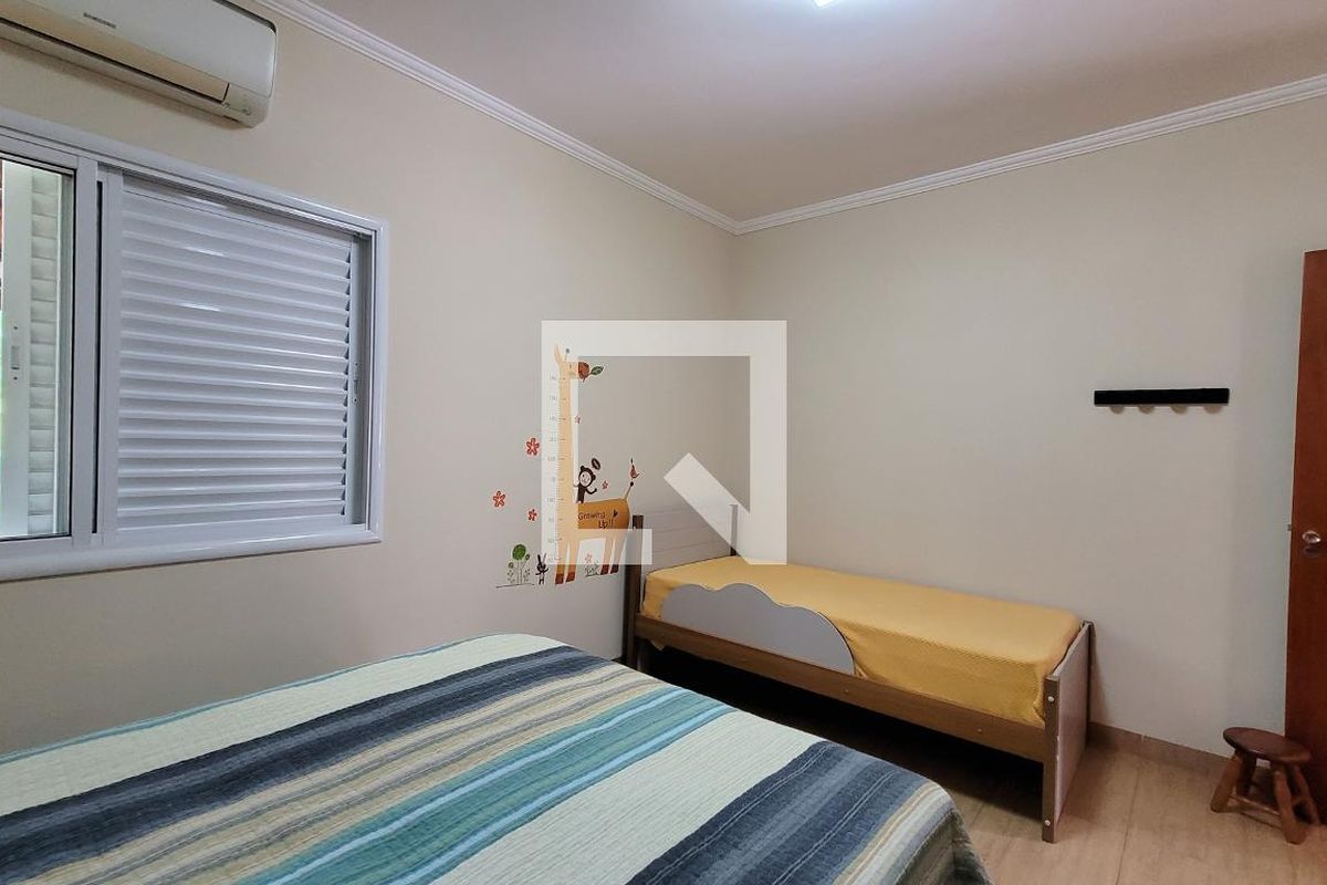 Casa à Venda - Barão Geraldo - Centro, 3 Quartos,  280 m2 em , Campinas - sp | SoloBR