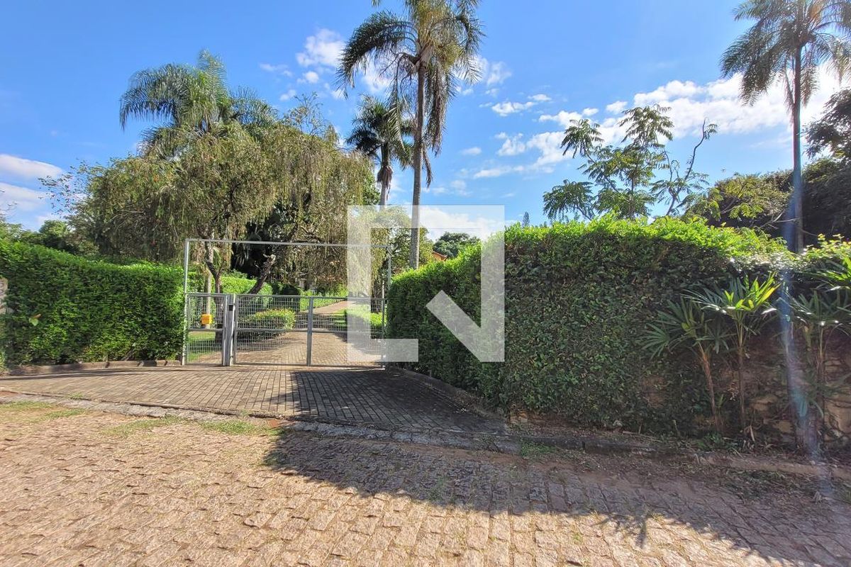 Casa à Venda - Barão Geraldo - Centro, 3 Quartos,  280 m2 em , Campinas - sp | SoloBR