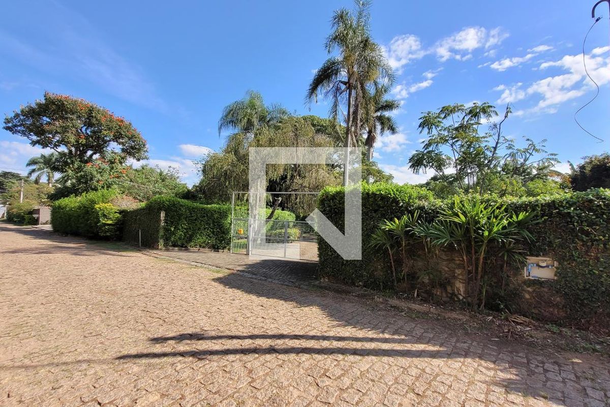 Casa à Venda - Barão Geraldo - Centro, 3 Quartos,  280 m2 em , Campinas - sp | SoloBR