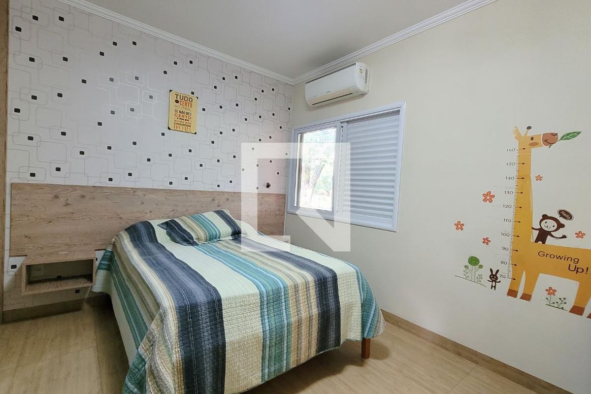 Casa à Venda - Barão Geraldo - Centro, 3 Quartos,  280 m2 em , Campinas - sp | SoloBR