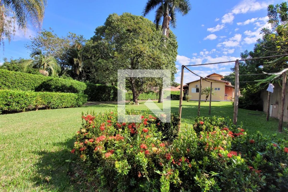 Casa à Venda - Barão Geraldo - Centro, 3 Quartos,  280 m2 em , Campinas - sp | SoloBR