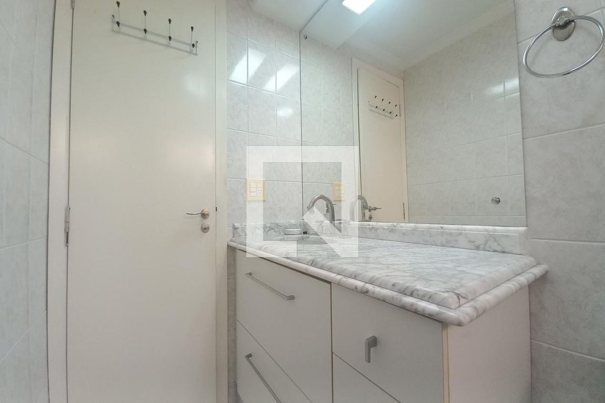 Apartamento à Venda - Cambuí, 3 Quartos,  210 m2 em , Campinas - sp | SoloBR