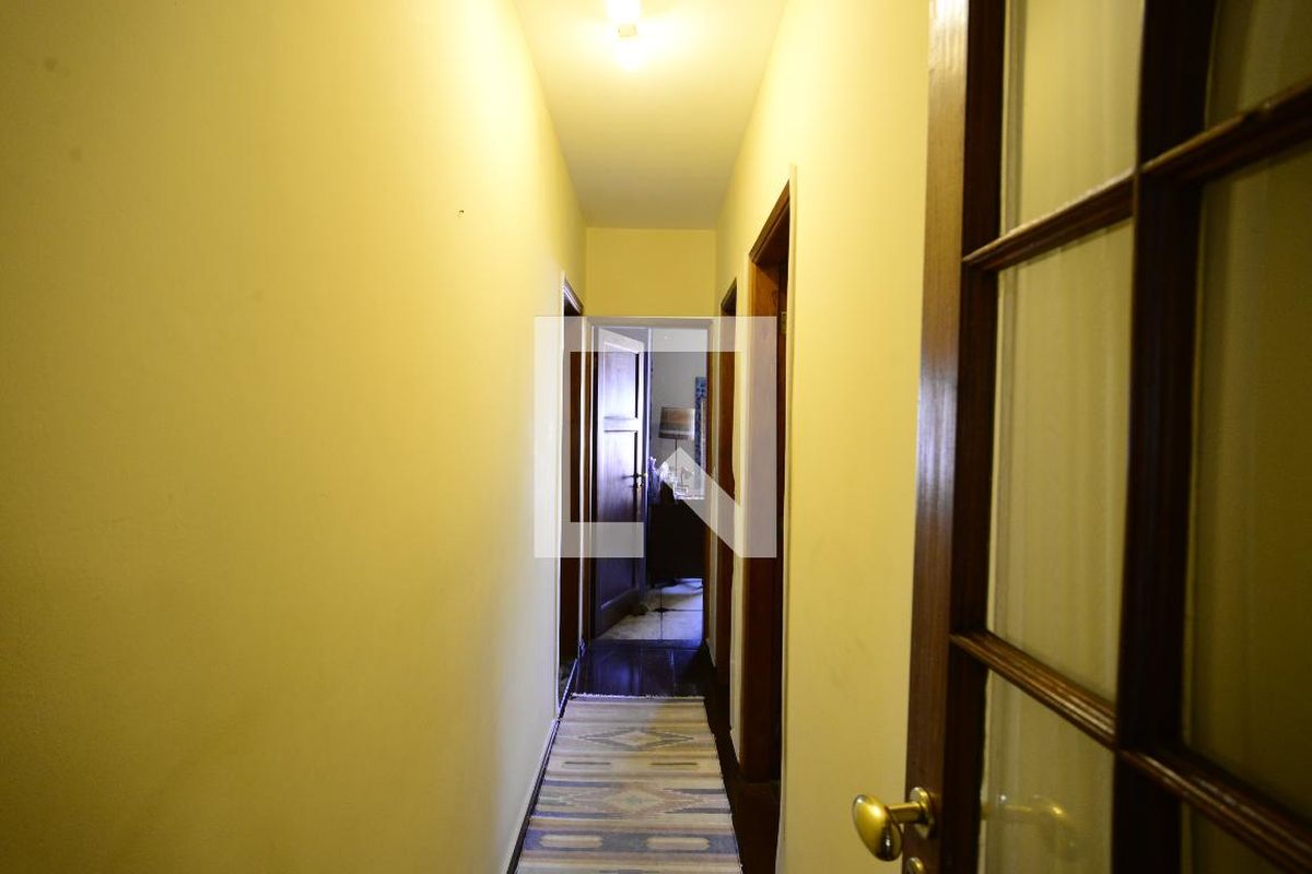 Casa, 3 quartos, 250 m² - Foto 29
