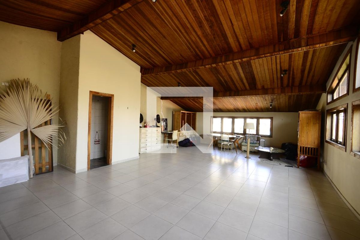 Casa, 3 quartos, 250 m² - Foto 43