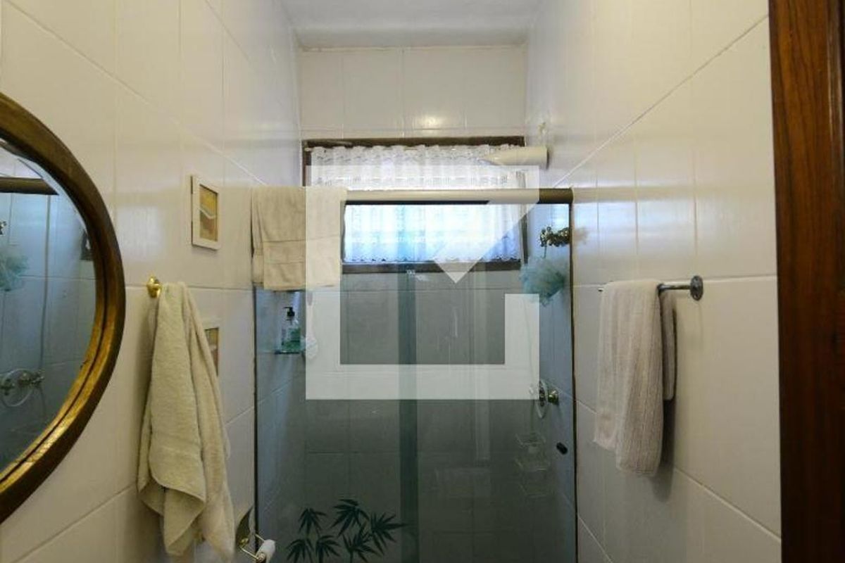 Casa, 3 quartos, 250 m² - Foto 33