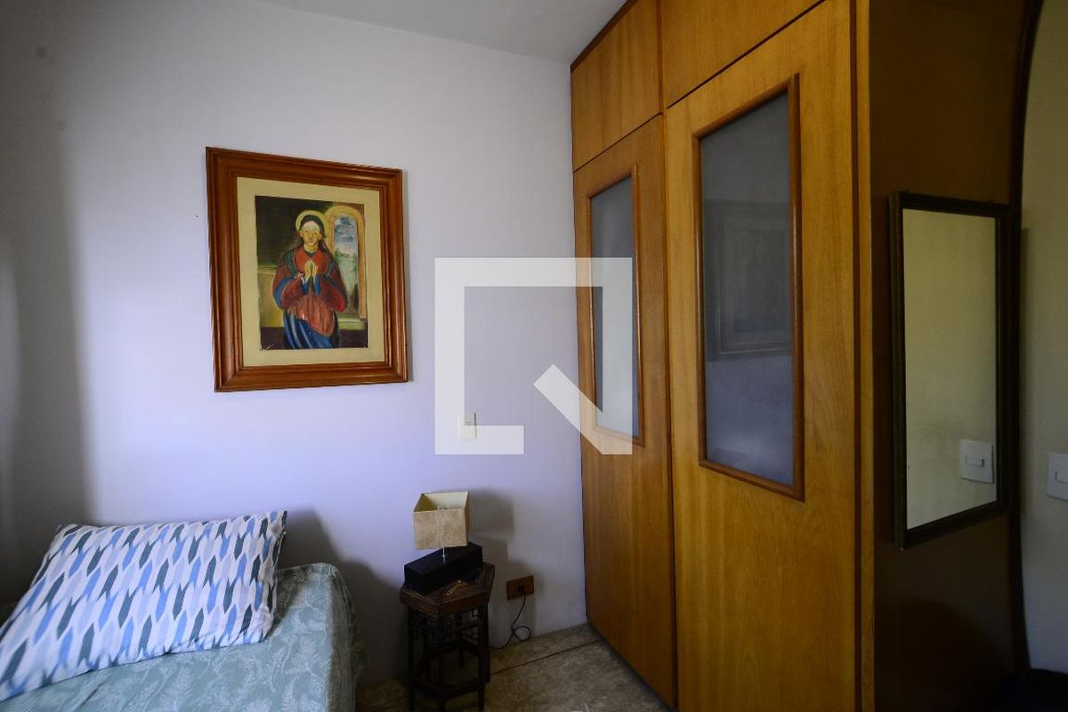Casa, 3 quartos, 250 m² - Foto 14