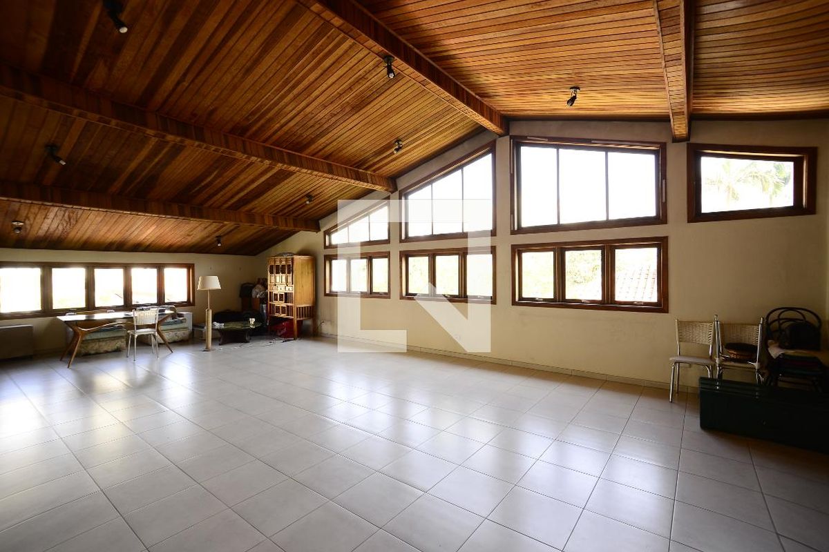 Casa, 3 quartos, 250 m² - Foto 42