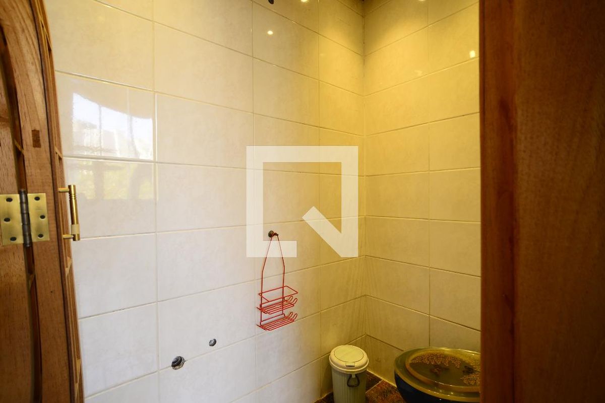Casa, 3 quartos, 250 m² - Foto 46
