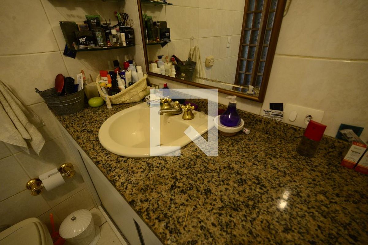 Casa, 3 quartos, 250 m² - Foto 26