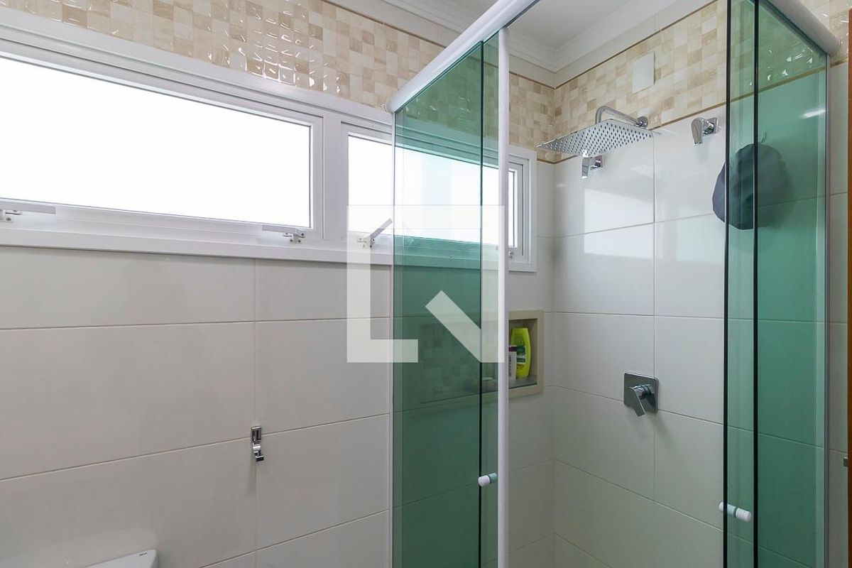 Casa à Venda - Swiss Park, 4 Quartos,  300 m2 em , Campinas - sp | SoloBR