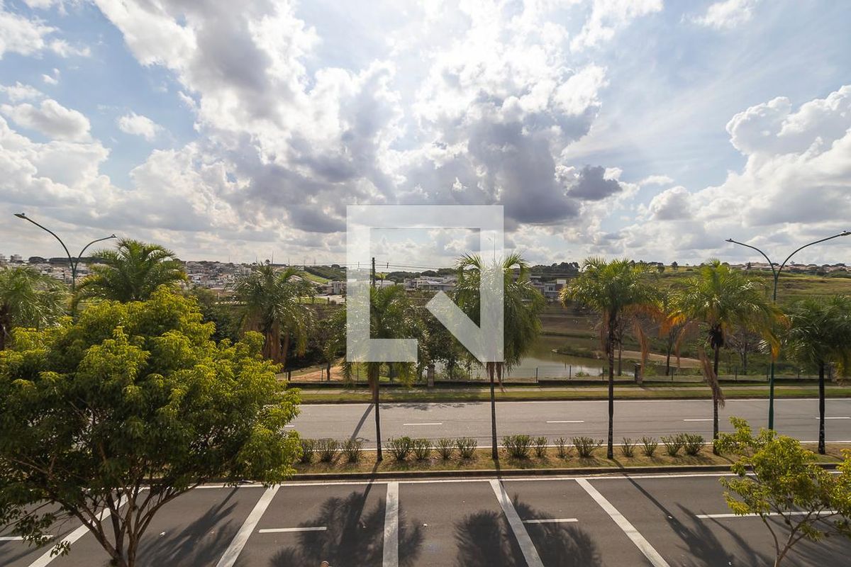 Casa à Venda - Swiss Park, 4 Quartos,  300 m2 em , Campinas - sp | SoloBR