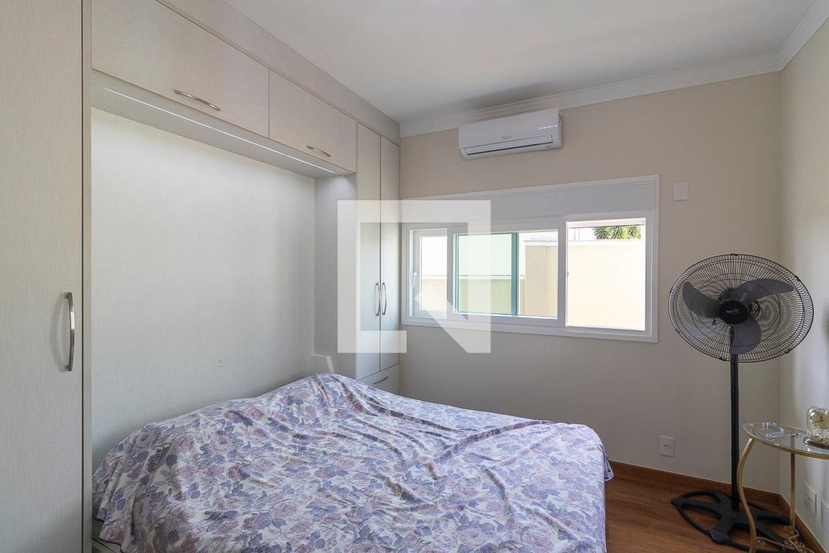 Casa à Venda - Swiss Park, 4 Quartos,  300 m2 em , Campinas - sp | SoloBR