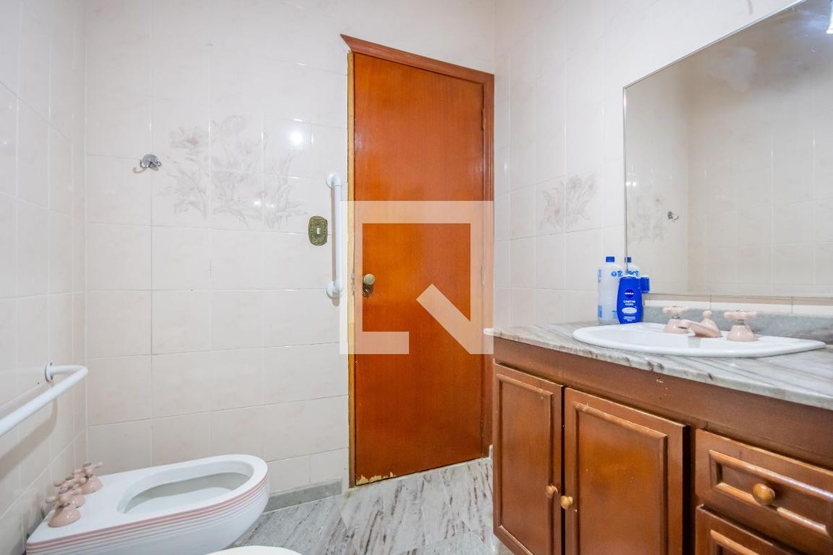 Casa, 4 quartos, 336 m² - Foto 58
