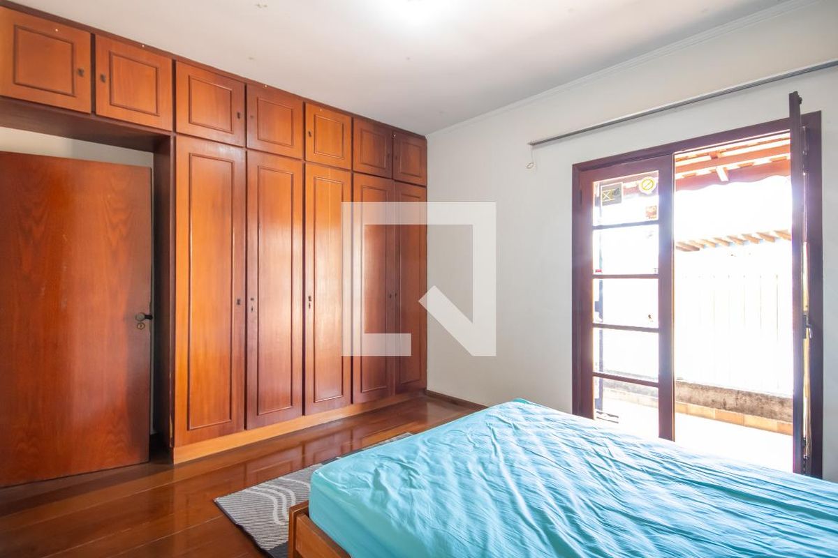 Casa, 4 quartos, 336 m² - Foto 48