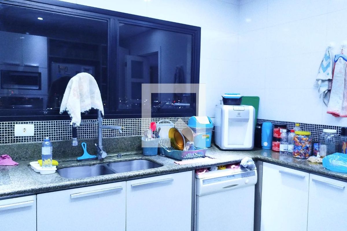 Apartamento, 3 quartos, 200 m² - Foto 126