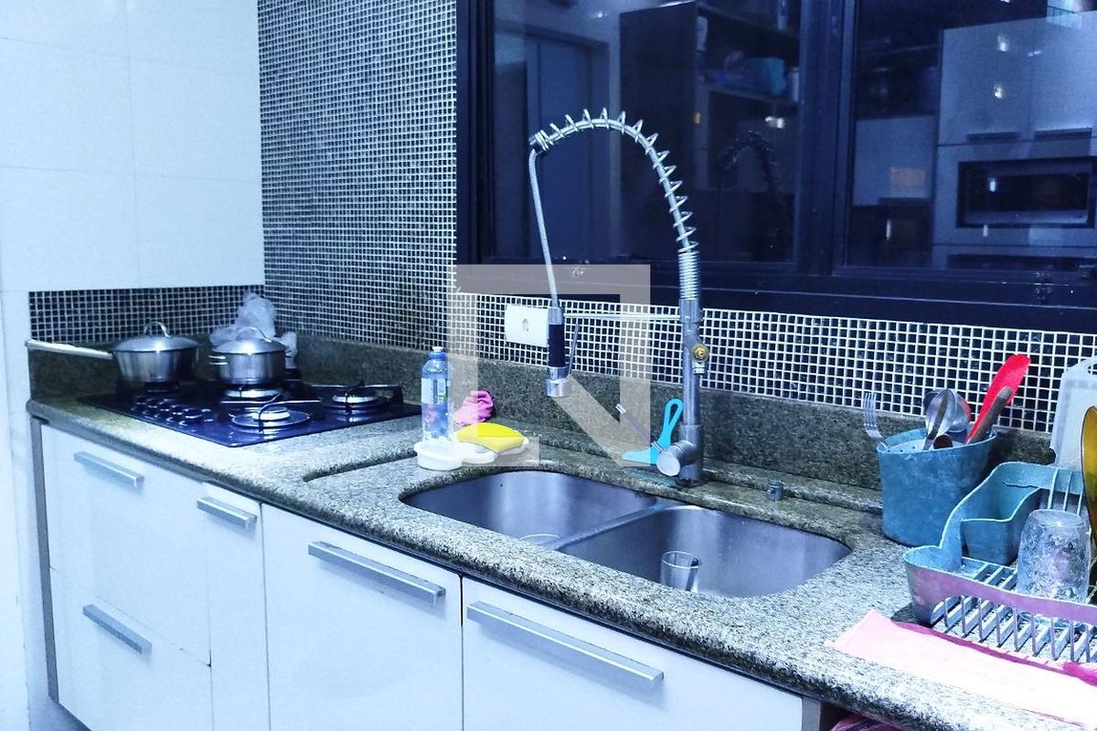 Apartamento, 3 quartos, 200 m² - Foto 134