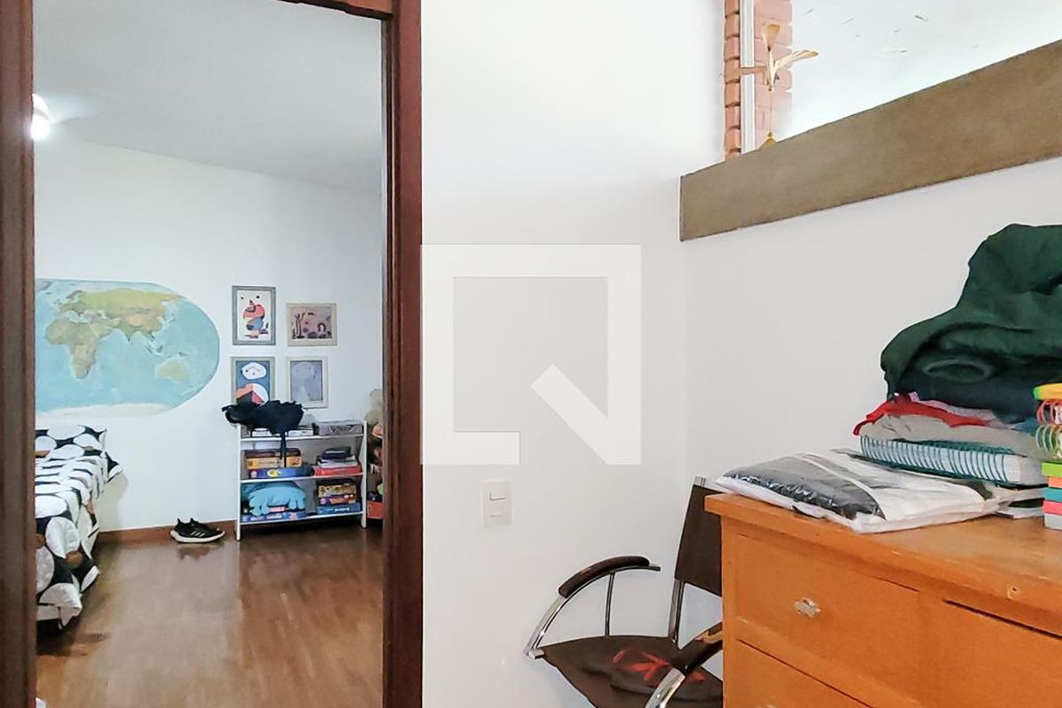 Casa à Venda - Jardim Santana, 6 Quartos,  830 m2 em , Campinas - sp | SoloBR