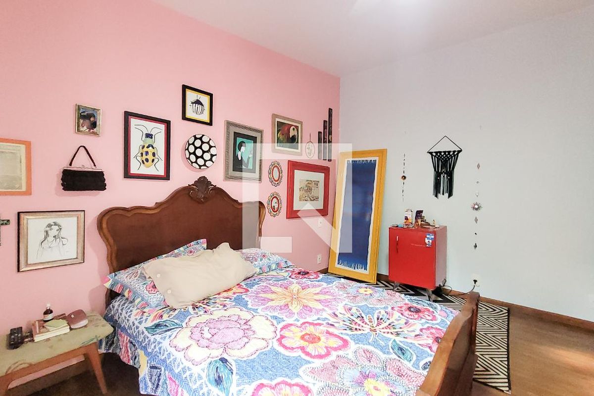 Casa à Venda - Jardim Santana, 6 Quartos,  830 m2 em , Campinas - sp | SoloBR