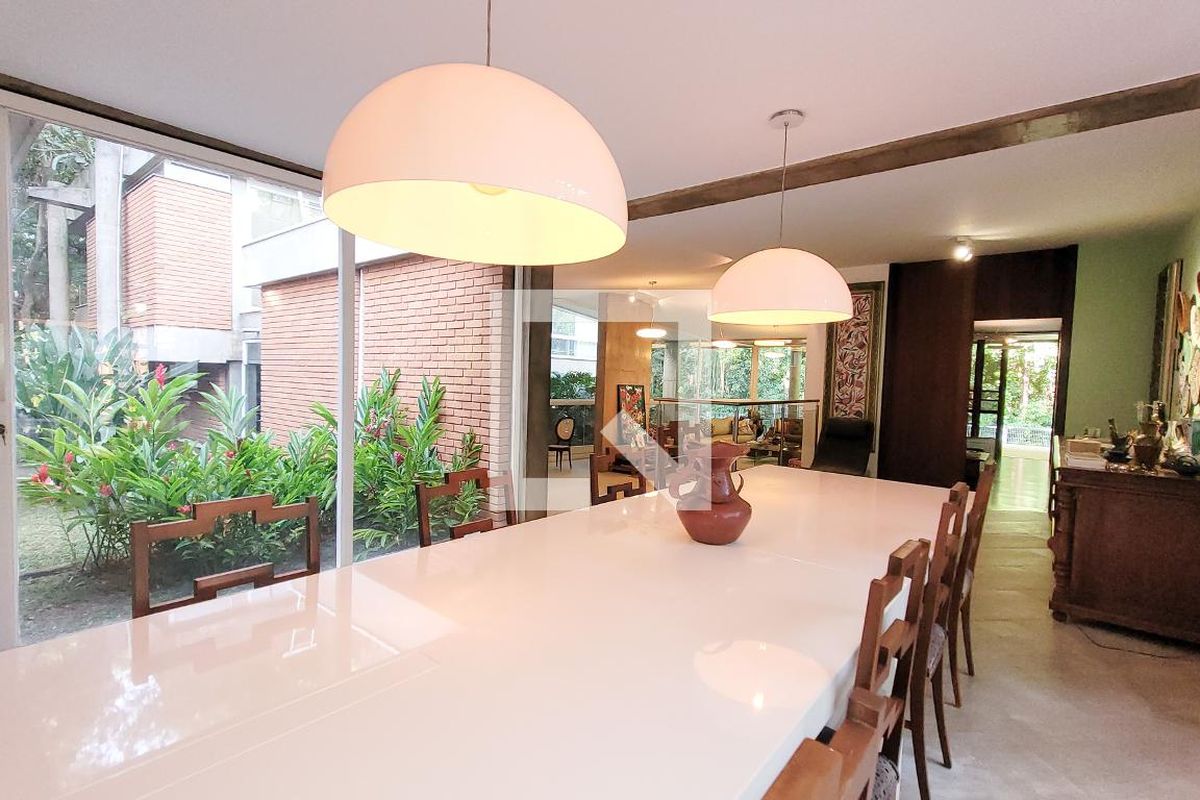 Casa à Venda - Jardim Santana, 6 Quartos,  830 m2 em , Campinas - sp | SoloBR