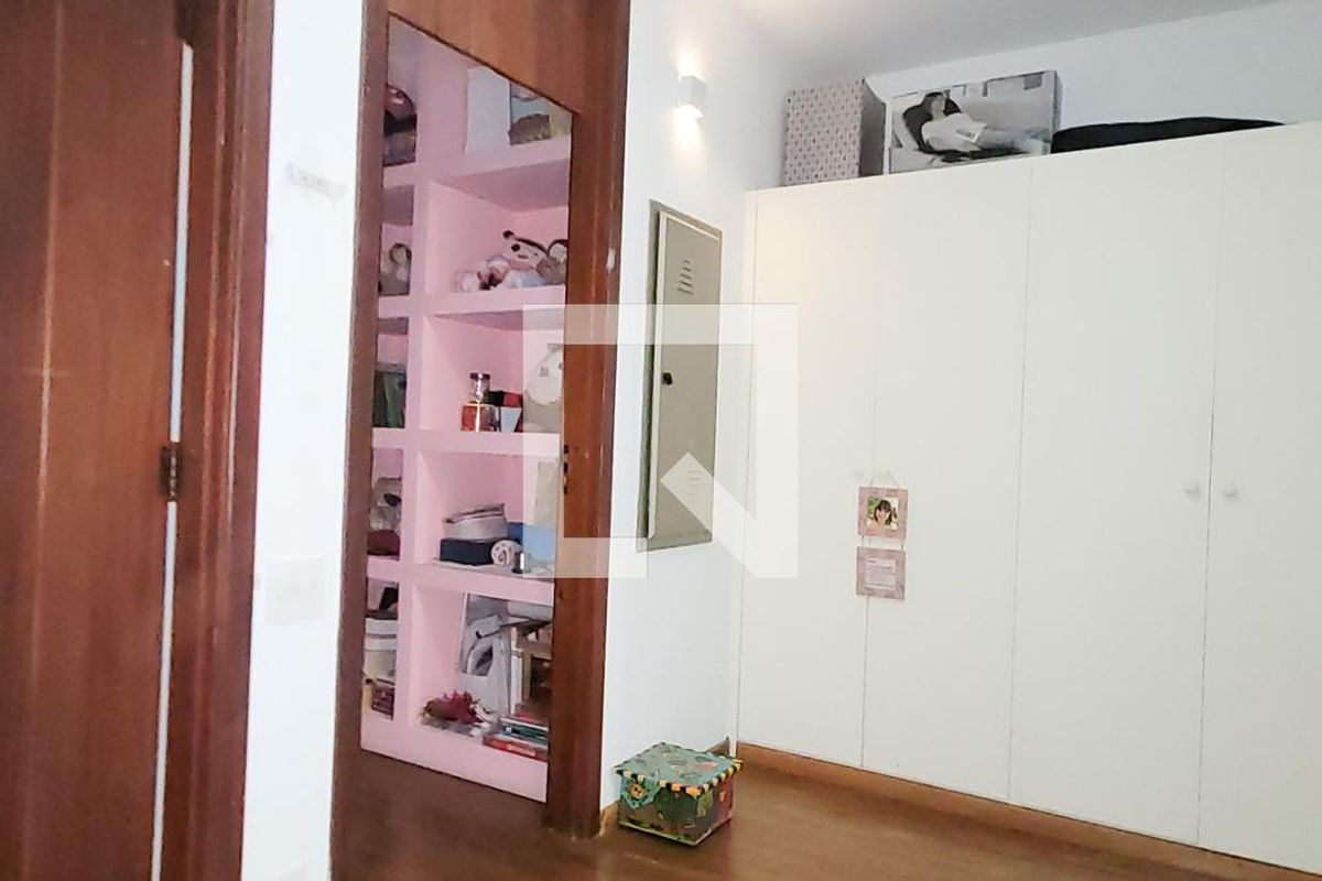 Casa à Venda - Jardim Santana, 6 Quartos,  830 m2 em , Campinas - sp | SoloBR