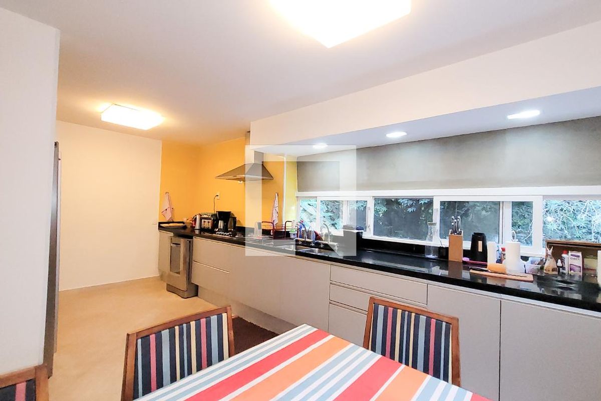 Casa à Venda - Jardim Santana, 6 Quartos,  830 m2 em , Campinas - sp | SoloBR