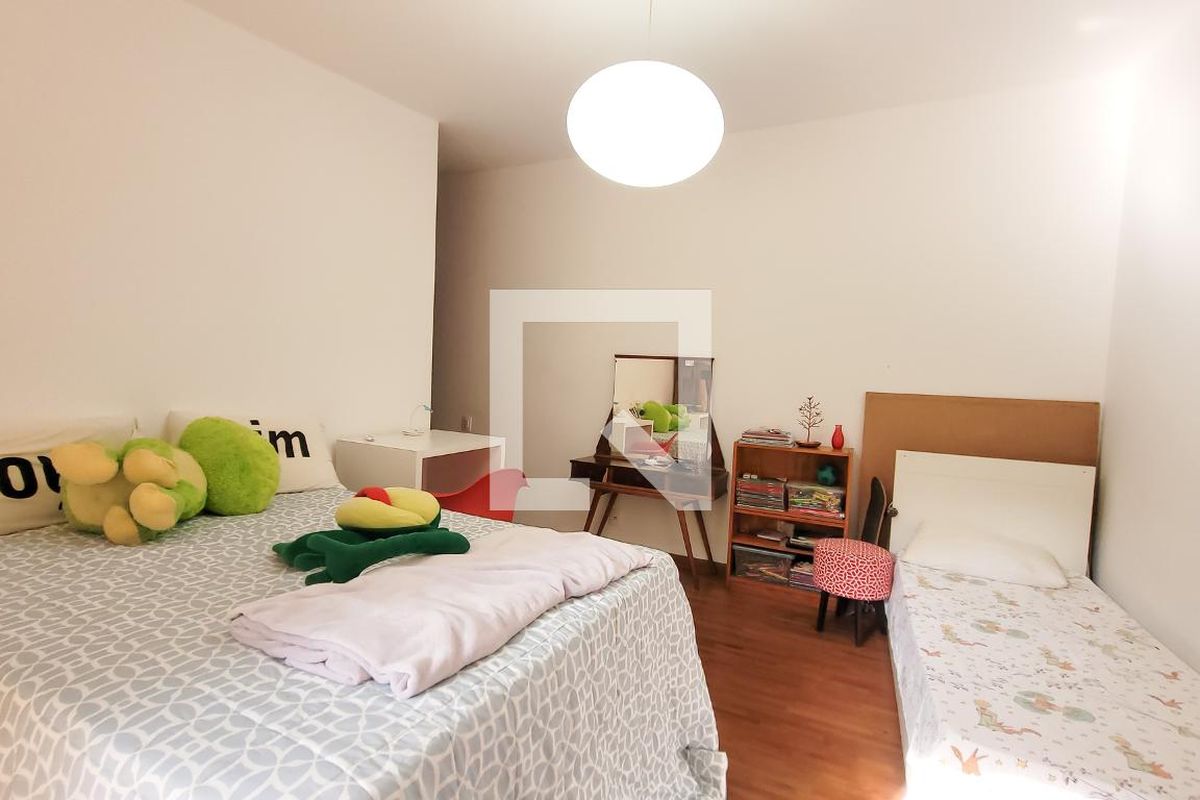 Casa à Venda - Jardim Santana, 6 Quartos,  830 m2 em , Campinas - sp | SoloBR
