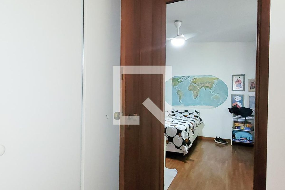 Casa à Venda - Jardim Santana, 6 Quartos,  830 m2 em , Campinas - sp | SoloBR