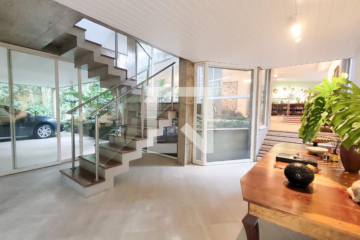 Casa à Venda - Jardim Santana, 6 Quartos,  830 m2 em , Campinas - sp | SoloBR