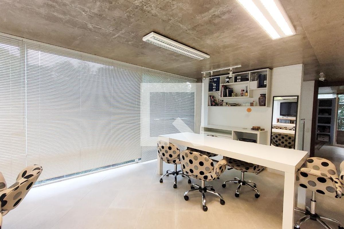 Casa à Venda - Jardim Santana, 6 Quartos,  830 m2 em , Campinas - sp | SoloBR