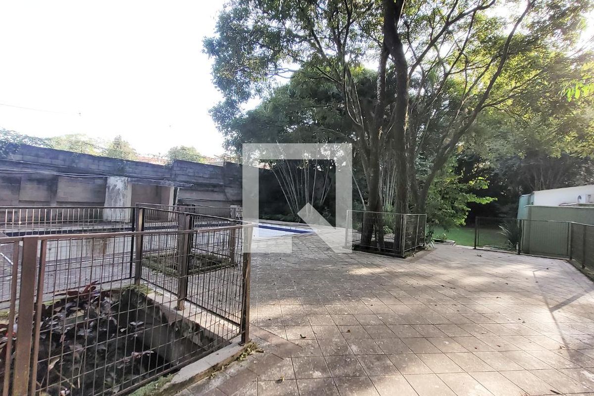 Casa à Venda - Jardim Santana, 6 Quartos,  830 m2 em , Campinas - sp | SoloBR