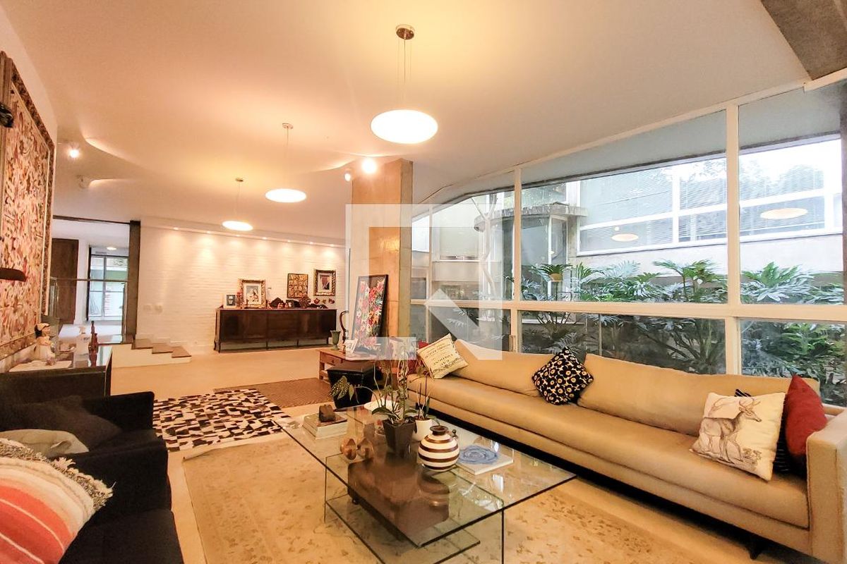 Casa à Venda - Jardim Santana, 6 Quartos,  830 m2 em , Campinas - sp | SoloBR